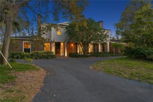 6620 COLONY DRIVE, ST PETERSBURG, FL 33705 Sold 04/07/25