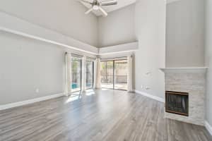 404 WESTBOROUGH LANE, SAFETY HARBOR, FL 34695 Sold 03/12/25