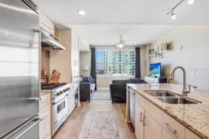 1208 KENNEDY BOULEVARD, TAMPA, FL 33602 Sold 07/11/25