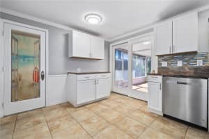 622 BAY LAKE TRAIL, OLDSMAR, FL 34677 Sold 03/28/25