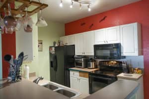4323 BAYSIDE VILLAGE DRIVE, TAMPA, FL 33615 - MLS#MFRTB8347838