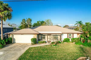 625 KINGSTON COURT, APOLLO BEACH, FL 33572 Sold 02/28/25