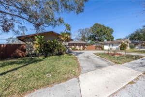 1816 NURSERY ROAD, CLEARWATER, FL 33764 Sold 04/08/25
