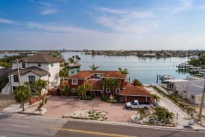7013 Boca Ciega Dr, ST PETE BEACH