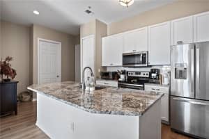 700 HARBOUR ISLAND BOULEVARD, TAMPA, FL 33602 Sold 03/31/25