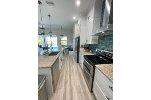 15426 MCCOMB CIRCLE, PORT CHARLOTTE, FL 33981 Sold 03/31/25