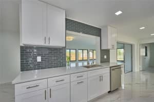 2310 LAGUNA DRIVE, INDIAN LAKE ESTATES, FL 33855 - MLS#MFRTB8348298