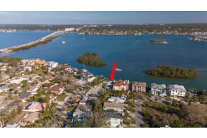 701 HARBOR DRIVE, BELLEAIR BEACH, FL 33786 Sold 05/01/25