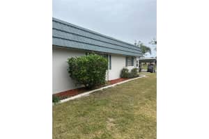1811 BEDFORD LANE, SUN CITY CENTER, FL 33573 Sold 07/03/25