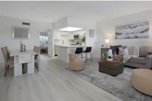 7321 CENTRAL AVENUE, ST PETERSBURG, FL 33710 Sold 05/09/25