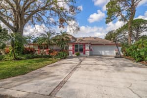 8636 15TH WAY, ST PETERSBURG, FL 33702 Sold 03/26/25