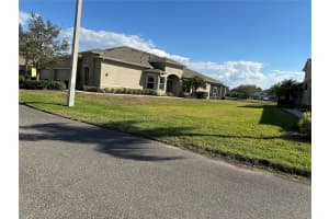 2250 NOTTINGHAM GREENS DRIVE, SUN CITY CENTER, FL 33573 Sold 04/03/25