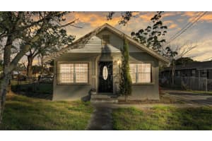 208 BULLARD AVENUE, LAKE WALES, FL 33853 Sold 04/14/25