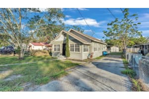 208 BULLARD AVENUE, LAKE WALES, FL 33853 Sold 04/14/25