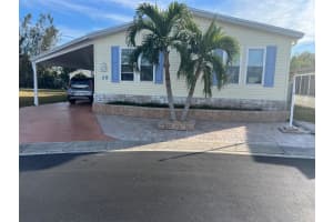 11300 124th Ave #28, LARGO
