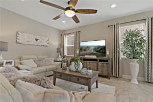 10136 GRAND OAK CIRCLE, MADEIRA BEACH, FL 33708 Sold 05/30/25