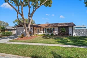 1883 BRAE MOOR DRIVE, DUNEDIN, FL 34698 Sold 03/20/25