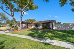 1883 BRAE MOOR DRIVE, DUNEDIN, FL 34698 Sold 03/20/25