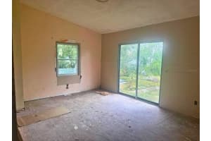 4004 27TH STREET, RUSKIN, FL 33570 Sold 08/20/25
