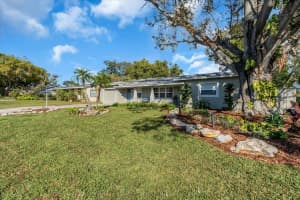 3933 60TH STREET, ST PETERSBURG, FL 33709 Sold 04/04/25
