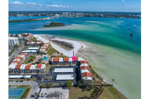 825 GULFVIEW BOULEVARD, CLEARWATER BEACH, FL 33767 Sold 05/28/25