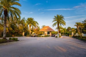 10534 BERMUDA ISLE DRIVE, TAMPA, FL 33647 - MLS#MFRTB8348739