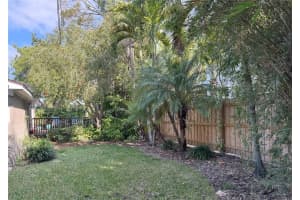417 DAVIS BOULEVARD, TAMPA, FL 33606 Sold 04/09/25