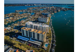 690 ISLAND WAY, CLEARWATER BEACH, FL 33767 - MLS#MFRTB8348849