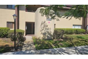10775 VILLAGE CLUB CIRCLE, ST PETERSBURG, FL 33716 Sold 02/11/25