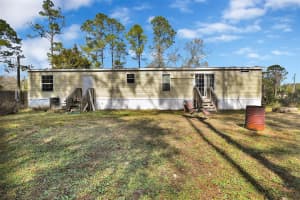24 LOIS AVENUE, INGLIS, FL 34449 Sold 07/18/25