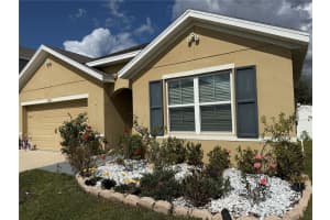 8208 HARWICH PORT LANE, GIBSONTON, FL 33534 Sold 04/30/25