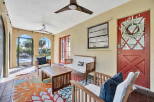 612 MONTEZUMA DRIVE, BRADENTON, FL 34209 Sold 04/30/25