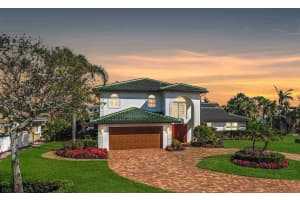 1930 KANSAS AVENUE, ST PETERSBURG, FL 33703 Sold 04/30/25