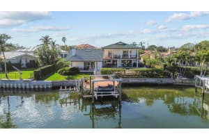 1930 KANSAS AVENUE, ST PETERSBURG, FL 33703 Sold 04/30/25