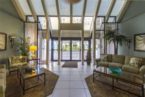 MLS# MFRTB8349144, Clearwater, Florida 33767