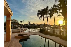 567 BAYWOOD DRIVE, DUNEDIN, FL 34698 Sold 06/10/25