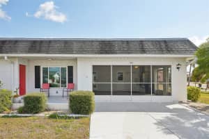 334 CLUB MANOR DRIVE, SUN CITY CENTER, FL 33573 - MLS#MFRTB8349331