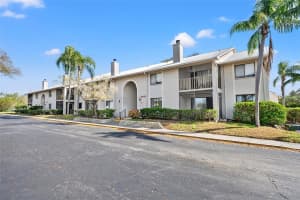 2085 HUNTERS GLEN DRIVE, DUNEDIN, FL 34698 Sold 03/07/25