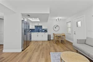 9895 1ST STREET, TREASURE ISLAND, FL 33706 - MLS#MFRTB8349342