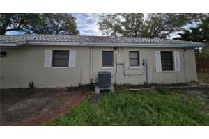 53 DOLPHIN DRIVE, ST PETERSBURG, FL 33706 Sold 03/27/25