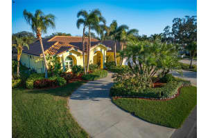 109 LIVE OAK LANE, LARGO, FL 33770 Sold 03/14/25