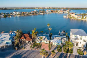 14105 PARSLEY DRIVE, MADEIRA BEACH, FL 33708 Sold 04/18/25