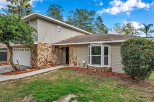 2151 LEEWYNN DRIVE, SARASOTA, FL 34240 Sold 04/15/25