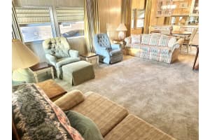 2000 BAY DRIVE, LARGO, FL 33771 Sold 04/17/25