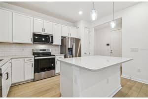 13729 EVERGREEN VALLEY DRIVE, RIVERVIEW, FL 33578 Sold 06/25/25