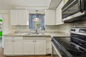 5117 CAPE COD DRIVE, HOLIDAY, FL 34690 Sold 03/21/25