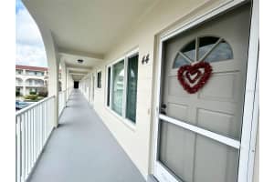 2434 AUSTRALIA WAY, CLEARWATER, FL 33763 Sold 05/13/25
