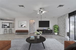 305 TAXTER RUN LANE, VALRICO, FL 33594 Sold 05/29/25