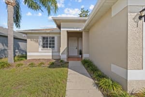 30613 MIDTOWN COURT, WESLEY CHAPEL, FL 33545 Sold 03/13/25