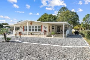 9005 Dickens Ave, BROOKSVILLE